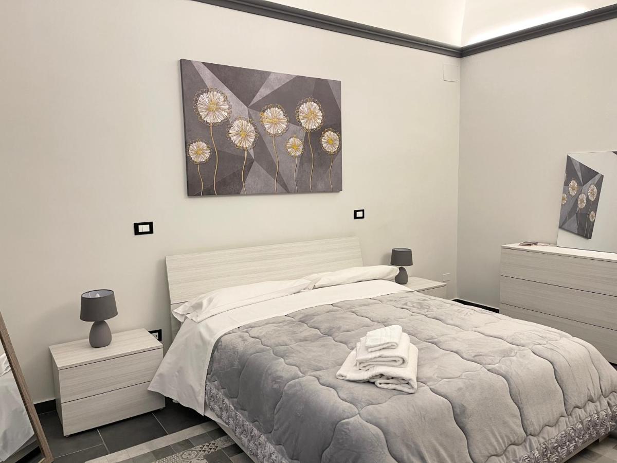B&B Antichi Cortili Termini Imerese Exterior foto