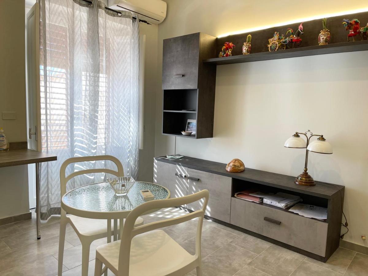 B&B Antichi Cortili Termini Imerese Exterior foto