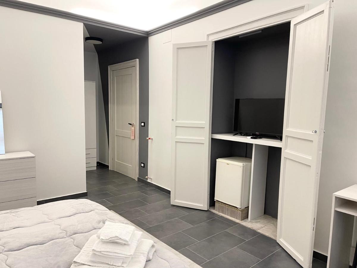 B&B Antichi Cortili Termini Imerese Exterior foto